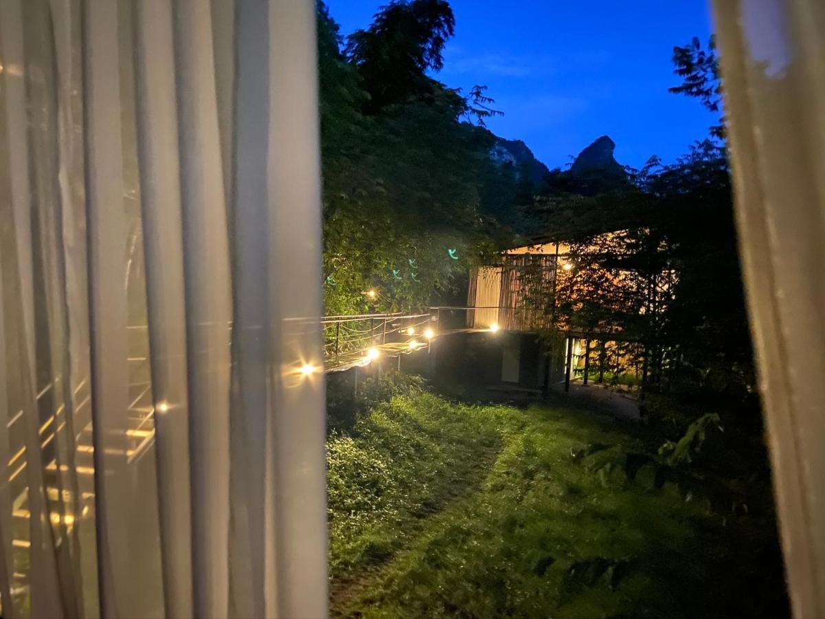 Hotel Tanoshi Glamping In Khao Sok à Khao Sok National Park Extérieur photo