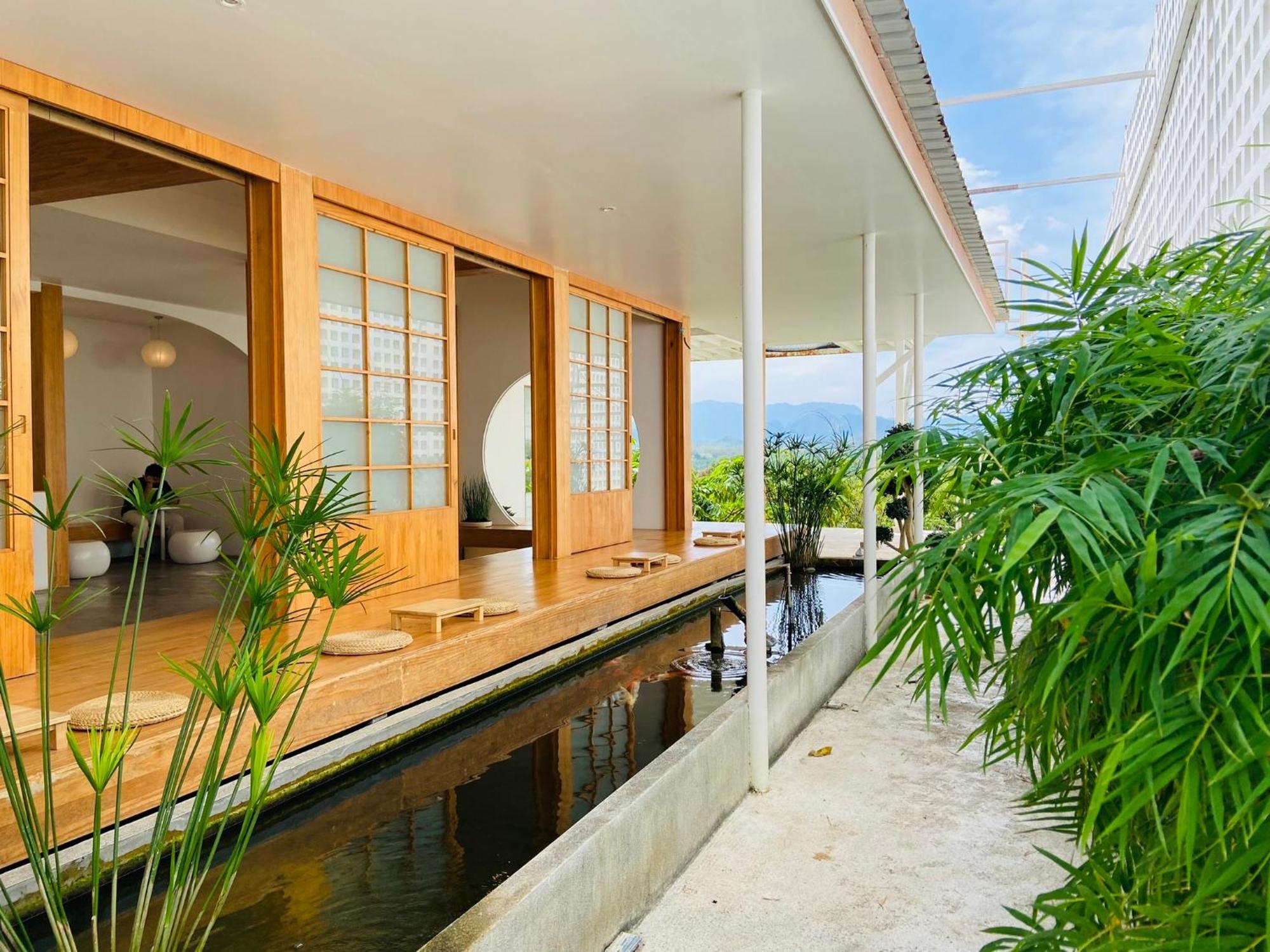 Hotel Tanoshi Glamping In Khao Sok à Khao Sok National Park Extérieur photo